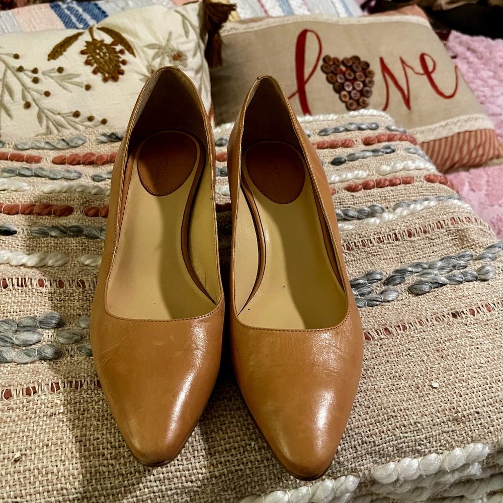 Cole Haan camel color pumps